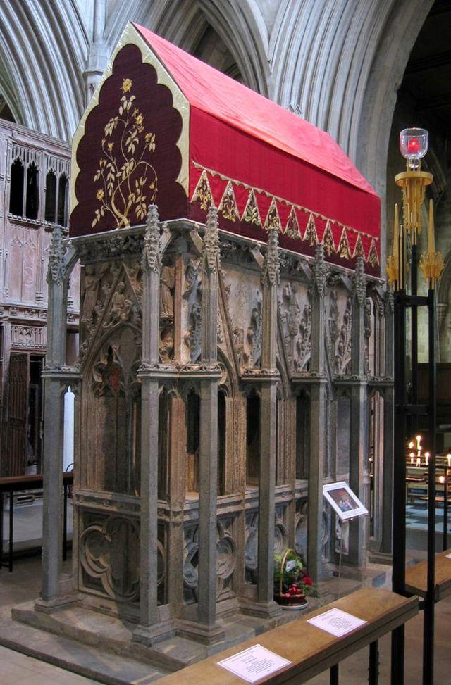 640px shrine of st alban