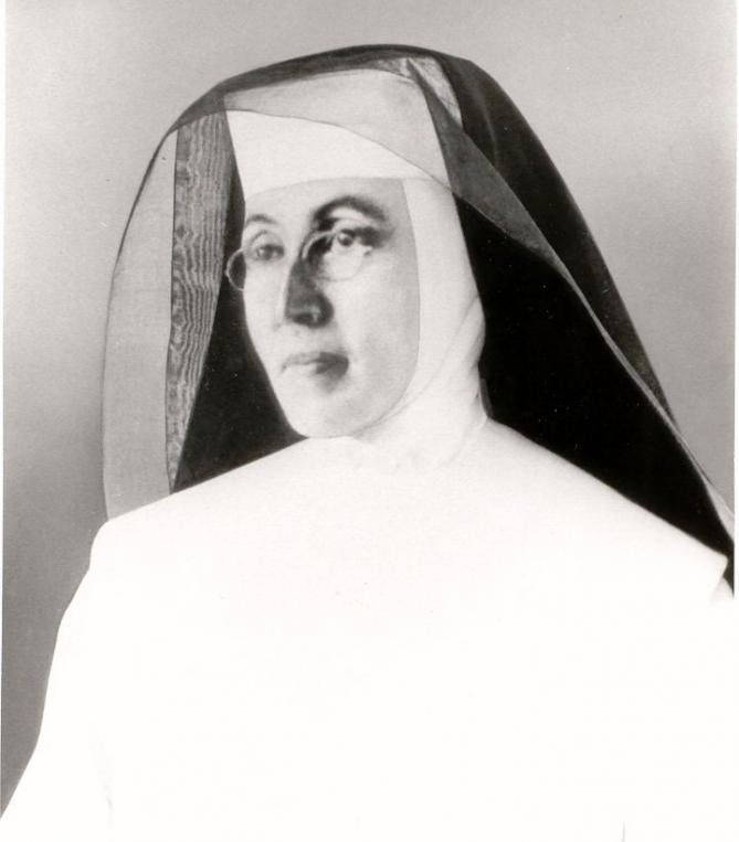 Delia tetreault nun