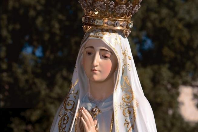 Fatima fto santuario 740x493