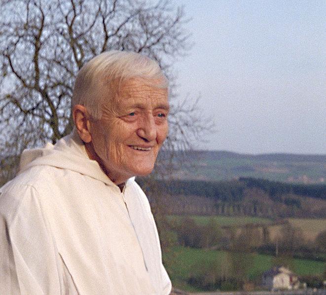 Frere roger schutz fondateur de la communaute de taize 1915 2006