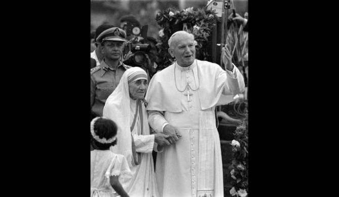 Mere teresa jean paul ii articlephoto 1