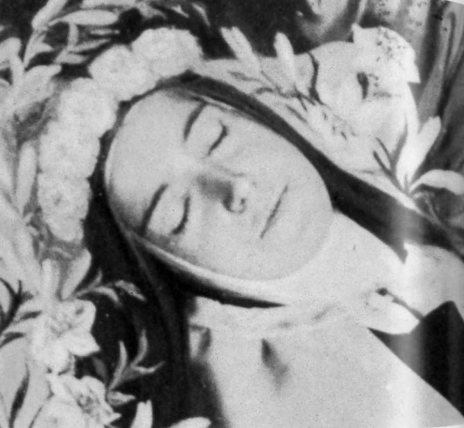 Photo therese lisieux morte 1